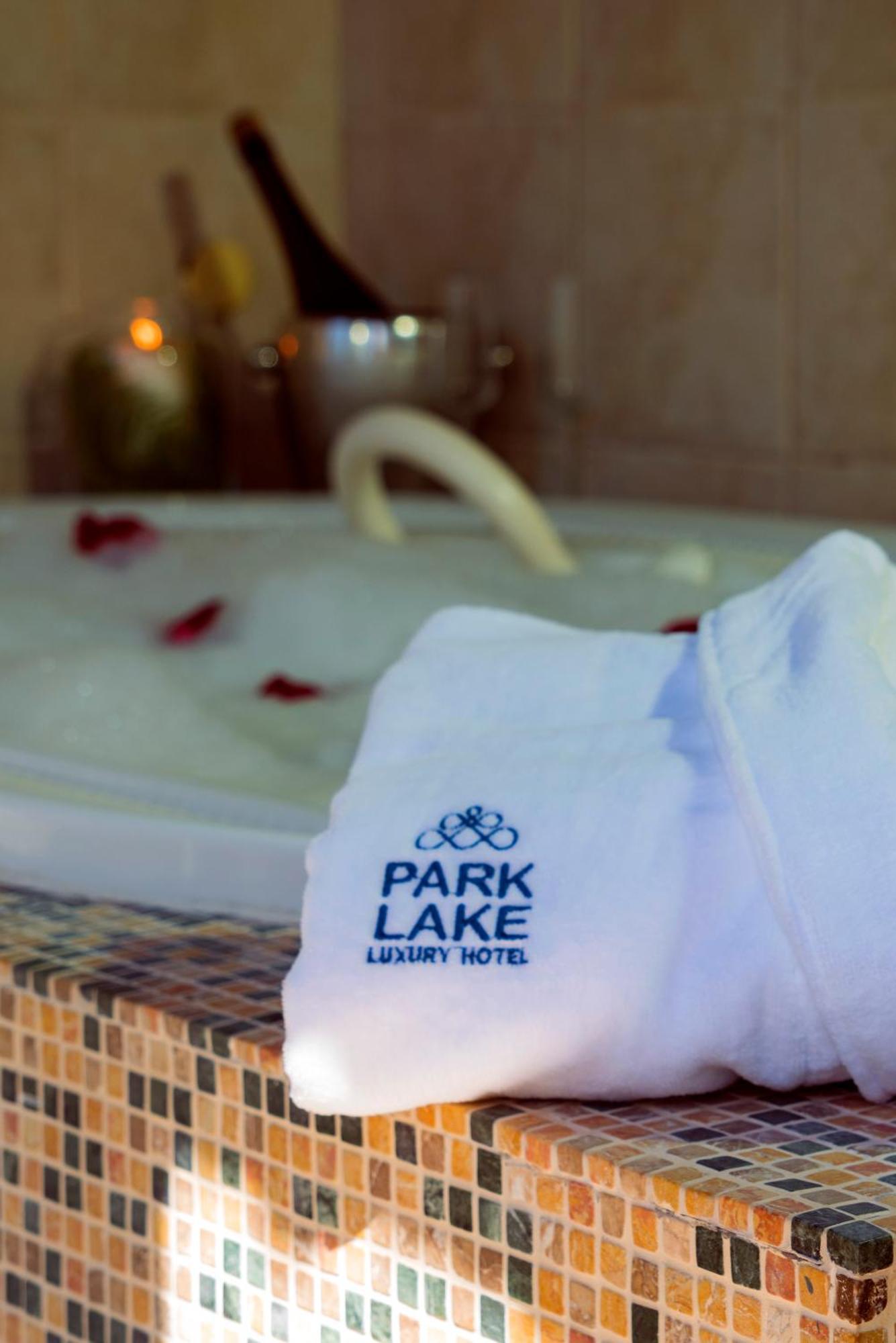 פוקון Park Lake Luxury Hotel מראה חיצוני תמונה